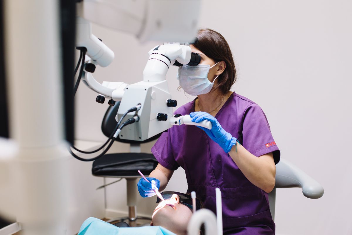 Czy każdy dentysta jest doktorem?